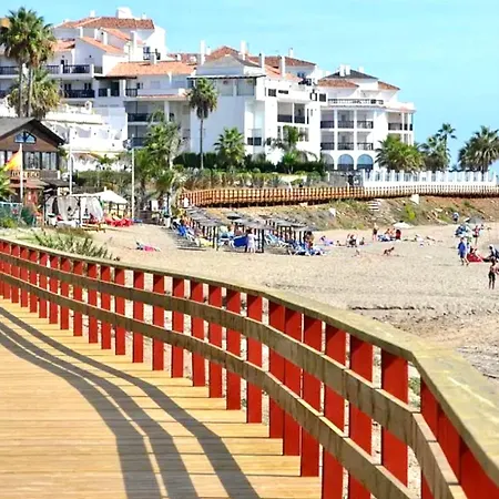 Apartment - Alicate Beachfront Apartment- 8 Marbella