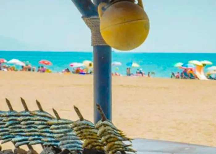 - Alicate Beachfront Apartment- 8 Марбелья