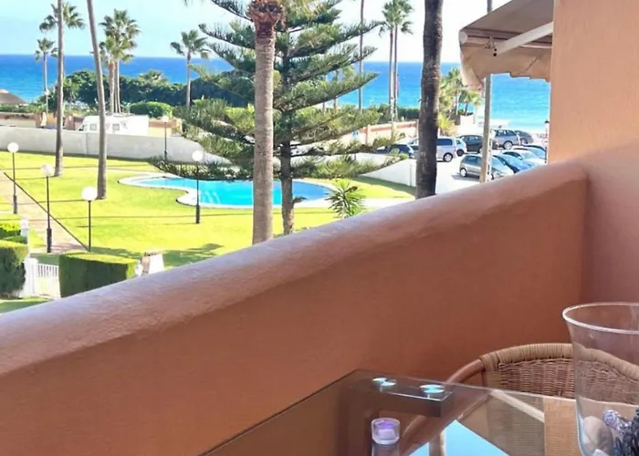 Апартаменты - Alicate Beachfront Apartment- 8 *